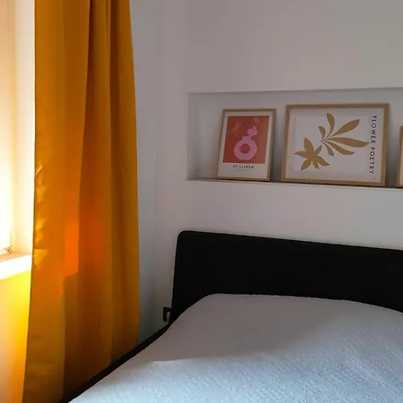 Wohnen In Apartment *